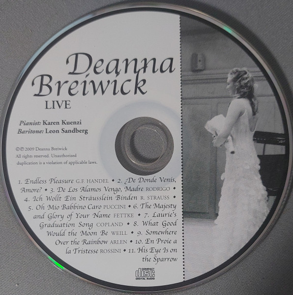Deanna Breiwick Live