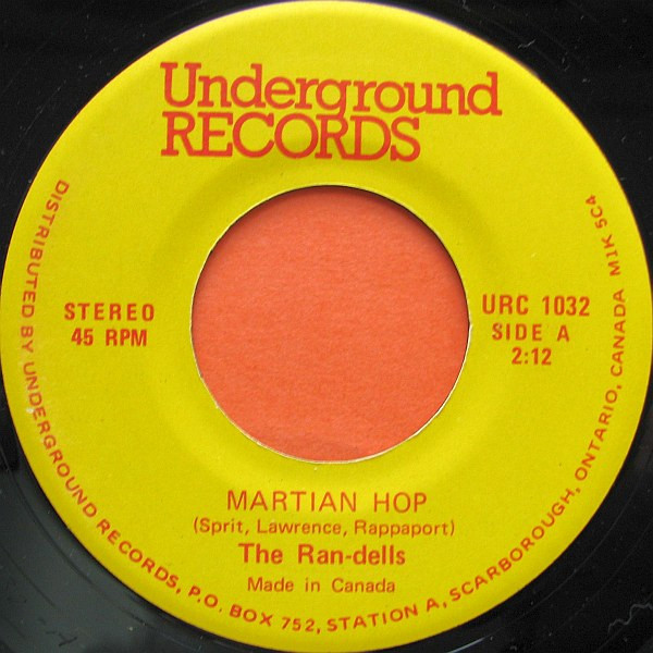 Martian Hop / Dance Girl Dance