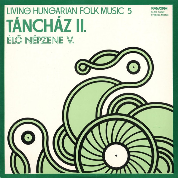 Táncház II. = Folk-Dancing Room