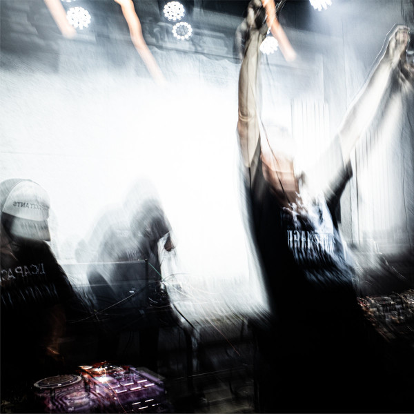 Live At Wall & Wall