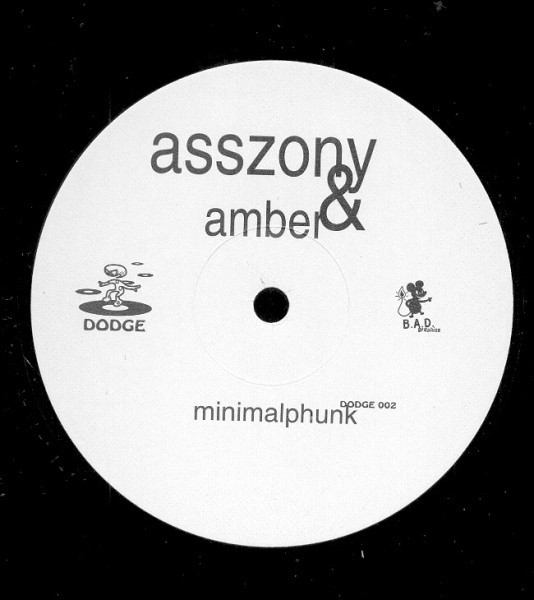 Asszony & Amber