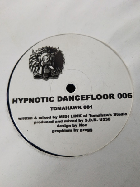 Tomahawk 001