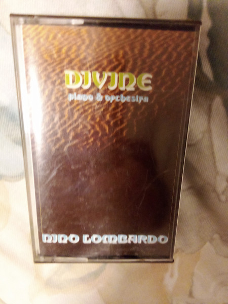 Divine 