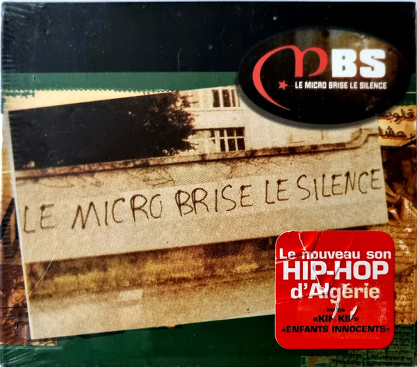 Le Micro Brise Le Silence