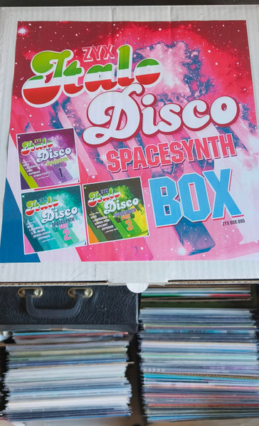 ZYX Italo Disco Spacesynth (Pizza) Box