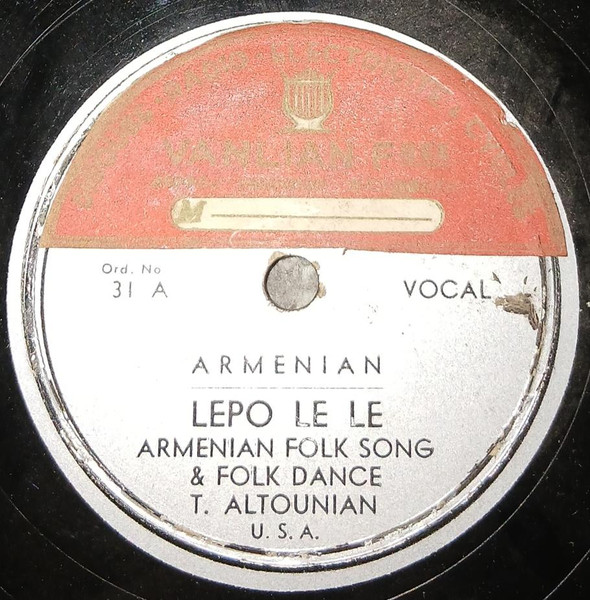 Lepo Le Le / Hoy Yaris