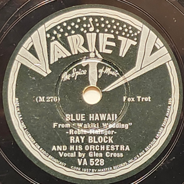 Blue Hawaii / In A Little Hula Heaven