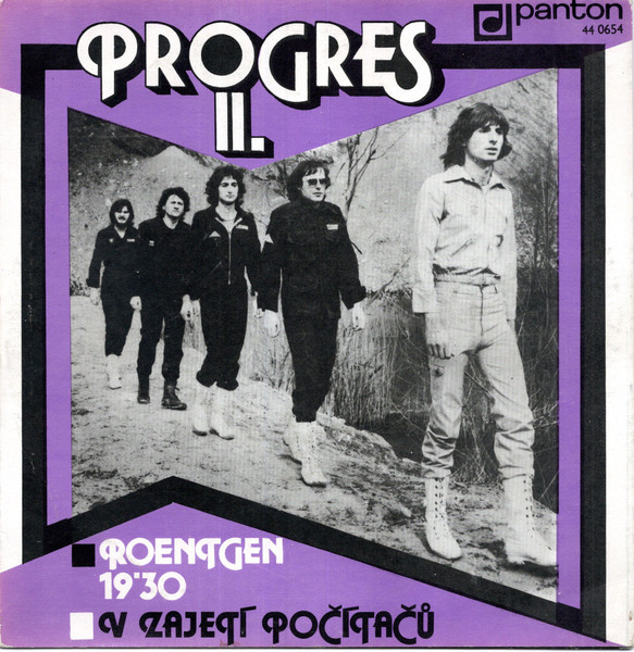 Roentgen 19'30 / V Zajetí Počítačů