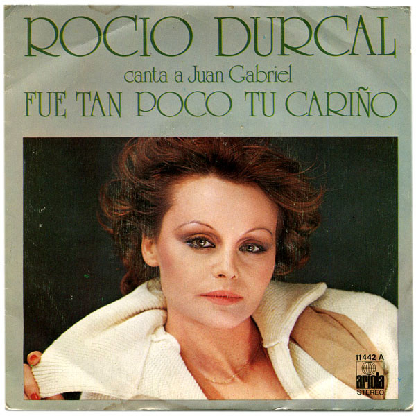 Canta A Juan Gabriel
