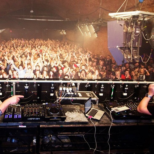 Live @ The Warehouse Project Manchester UK 18-12-2011 (Fixed)