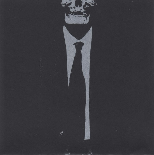 Fear Of Extinction / Makabert Fynd