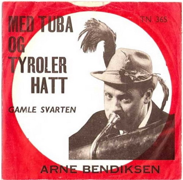 Med Tuba Og Tyrollerhatt / Gamle Svarten 