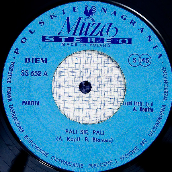 Pali Się, Pali