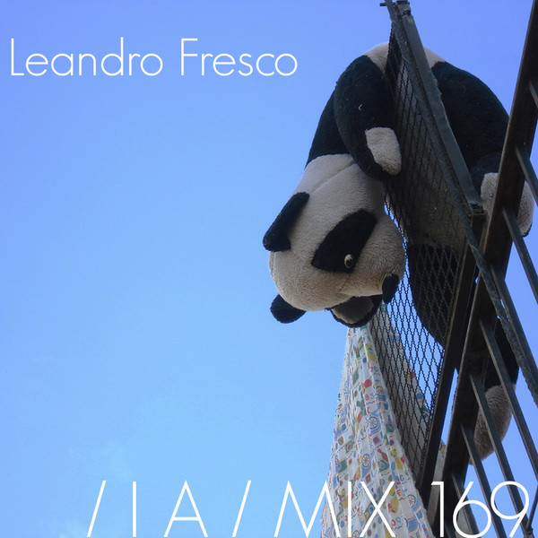 / I A / MIX 169