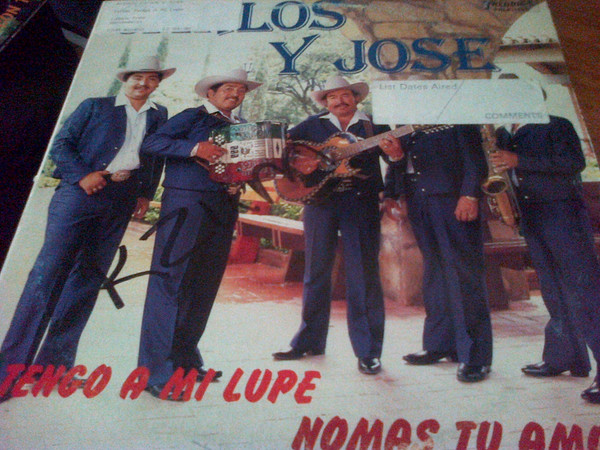 Tengo A Mi Lupe / Nomas Tu Amor