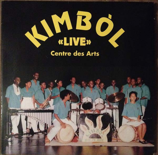 "Live" Centre Des Arts