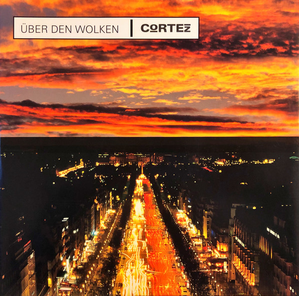 Über Den Wolken