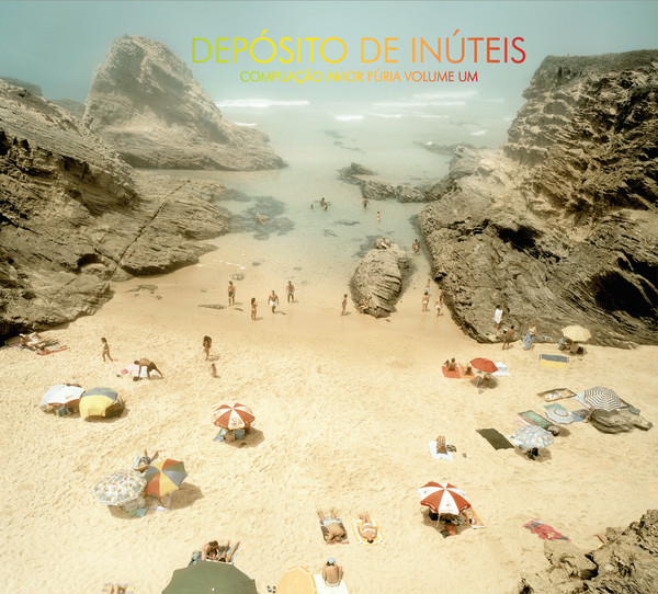 Depósito De Inúteis (Compilação Amor Fúria Volume Um)