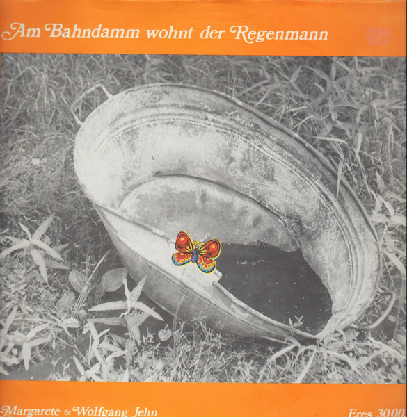 Am Bahndamm Wohnt Der Regenmann