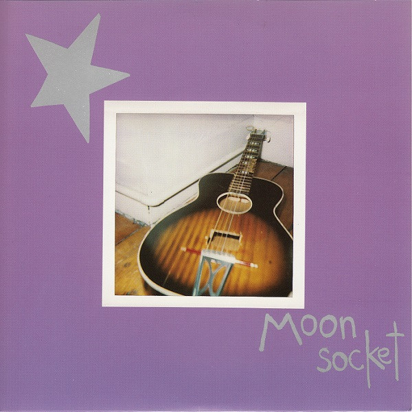 Moon Socket