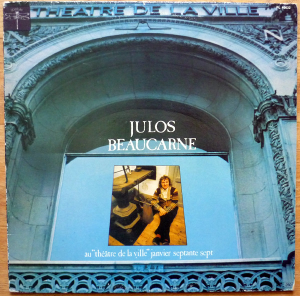 Au "Théâtre De La Ville" Janvier Septante Sept
