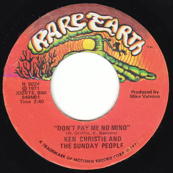 Don't Pay Me No Mind / Listen To Your Soul