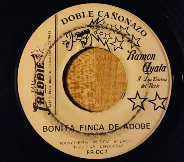 Bonita Finca De Adobe / El Federal De Caminos