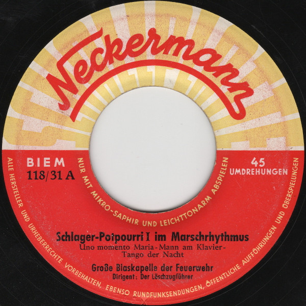 Schlager-Potpourri Im Marschrhythmus