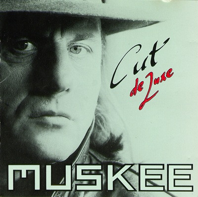 Cut De Luxe
