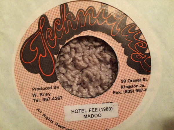 Hotel Fee