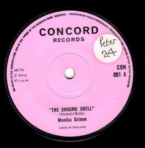 The Singing Shell / Hip