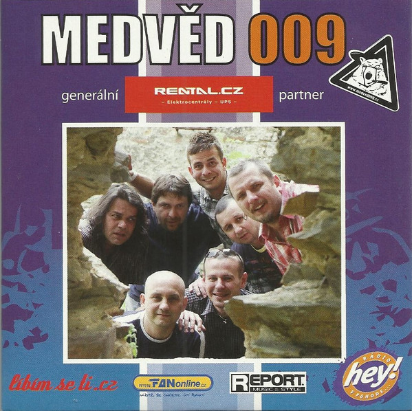 Medvěd 009