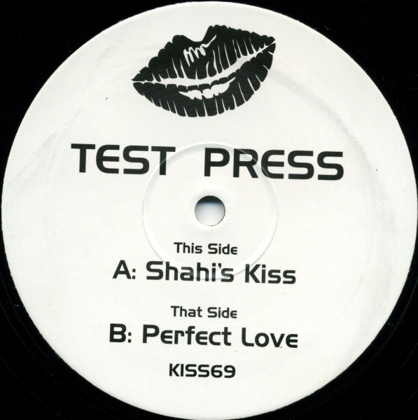 Shahi's Kiss