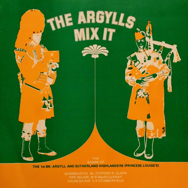The Argylls Mix It